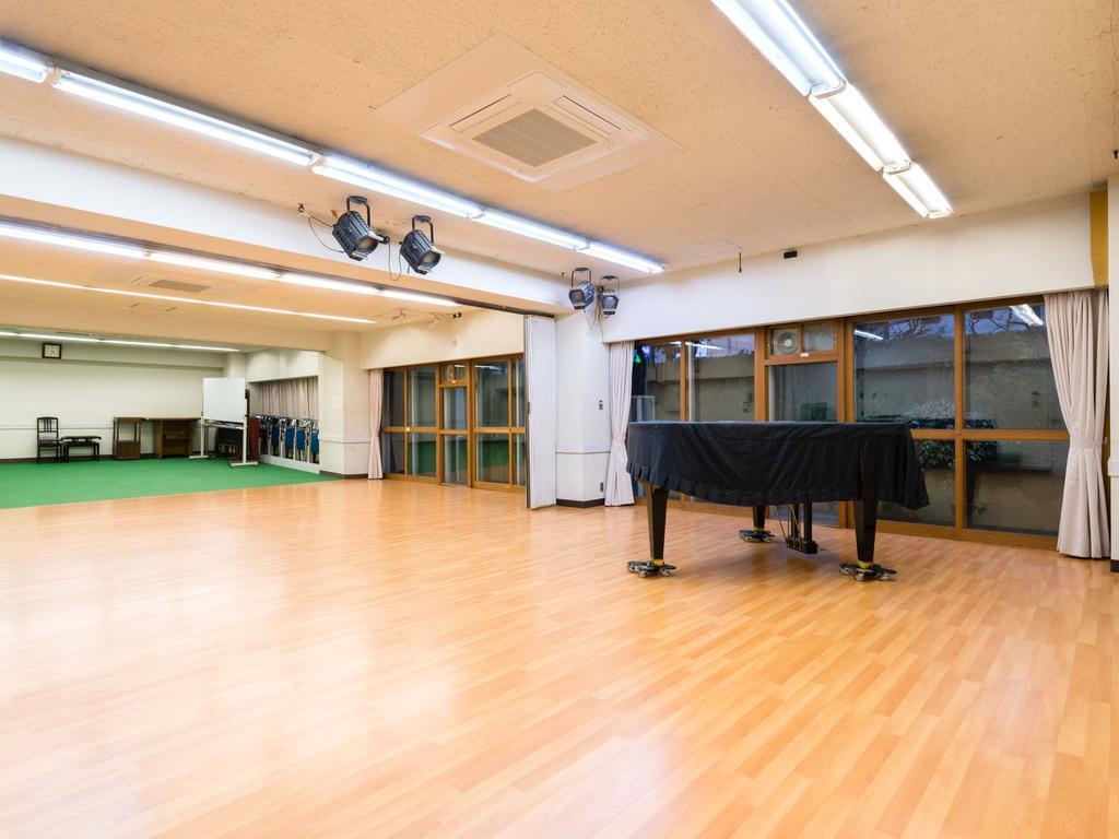 Kobe Student Youth Center Exterior photo